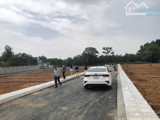 Cạnh Làng Đại Học Quốc Gia 300m ra đại Lộ Thăng Long - Metro số 5 Phân Lô DT:90m Hai Tháng - 1