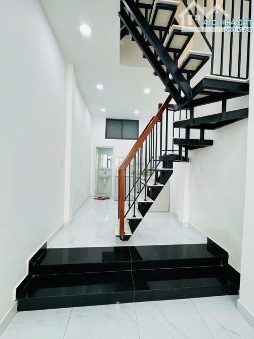 BÁN NHÀ NGUYỄN CÔNG HOAN,3 TẦNG, 25M2, GIÁ 3,7 TỶ - 1