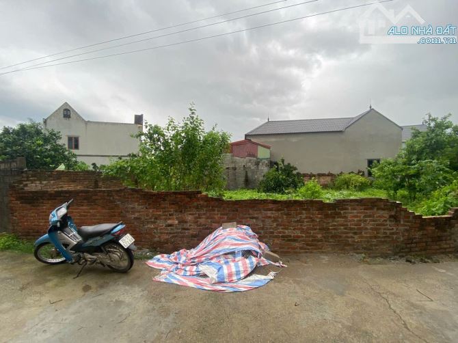 🔥 CHÍNH CHỦ GỬI BÁN - GIÁ CỰC MỀM 🔥 📍 Vị trí: Hoàng Văn Thụ - Chương Mỹ  ✅ Diện tích: 1 - 1