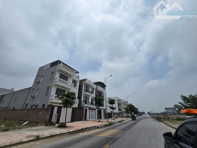 BÁN NHANH LÔ ĐẤT 50 Năm DABACO KHÚC XUYÊN MẶT 286, BN / DT 330M2 MT 10M GIÁ 10,2 TỶ - 1