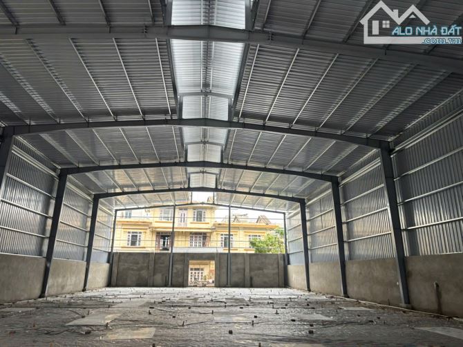 Cho thuê 2700m2 nhà xưởng hiện đại tại thành phố phủ lý - 1