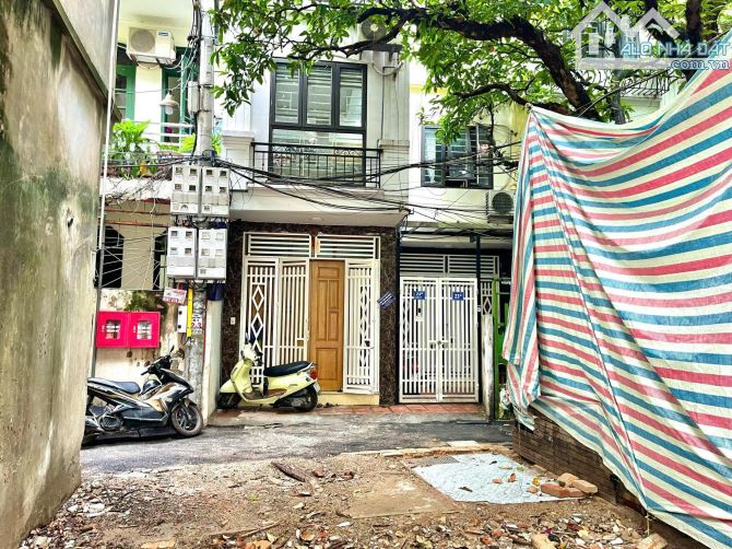 Đất vàng Nguyễn Khang 36m2 ô tô đỗ cửa 2 mặt tiền trước sau 20m ra phố xây nhà ở, cho thuê - 1