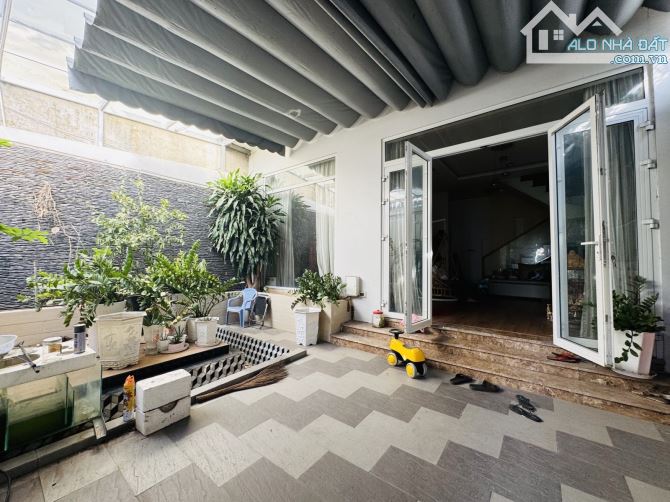 Thật 100% Nhà 4 Tầng Linh Xuân, DT 82m Ngang 7m,Hẻm Xe Hơi giá Hơn 4 tỷ - 1