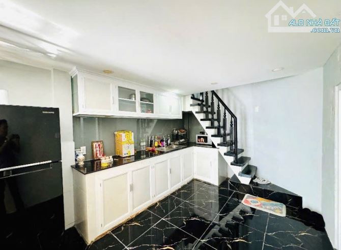 Bán nhà gò vấp dành cho gia đình trẻ ngay tại vị trí tốt trung tâm - 1