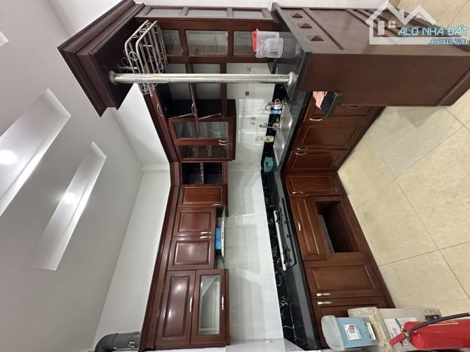🏠 Lạc Long Quân, 38m2 nhỉnh 7 tỷ, dân xây, ngõ nông, gần ô tô, 3 thoáng, tiện ích hồ Tây - 1