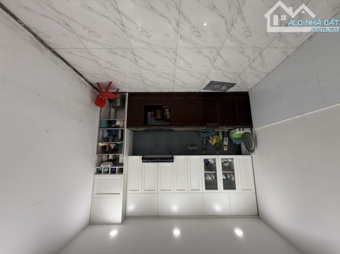 NHÀ 4T THẠCH BÀN Ô TÔ 45C ĐỖ _GARA DT 45M2 GIÁ CHỈ NHỈNH 5Đ - 1