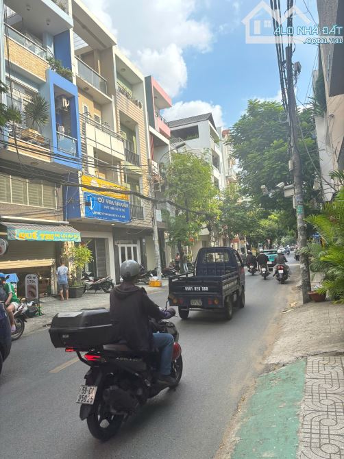 Hiếm! Bán nhà MTKD Nguyễn Hồng Đào - 4.1x17m - Trệt, 3 lầu. Giá: 16.5 tỷ tl - 1