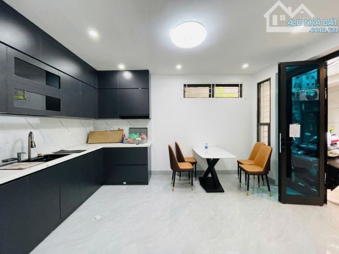 Phân lô Huỳnh Thúc Khánh, DT55m2, Ô tô tránh kinh doanh, nở hậu - 1