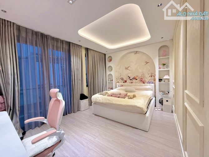 SIÊU PHẨM nhà phố 4 Tầng mặt tiền đường 7B AN PHÚ Q2 DT: 100m2 Giá: 28.8 Tỷ - 1
