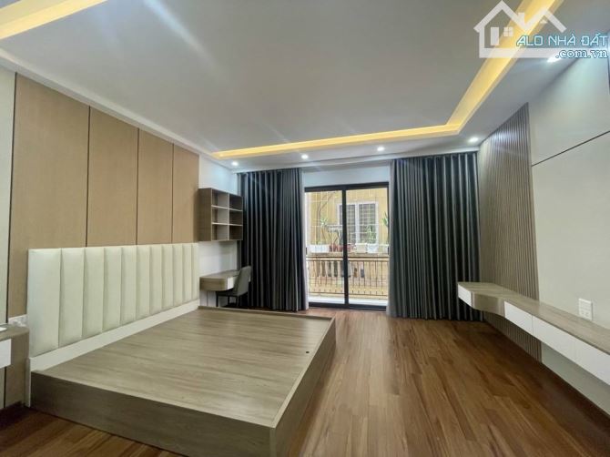 🔥 NHÀ ĐẸP TRUNG TÂM CẦU GIẤY – 40M² x 4 TẦNG – GIÁ CHỈ 12 TỶ 🔥 - 1