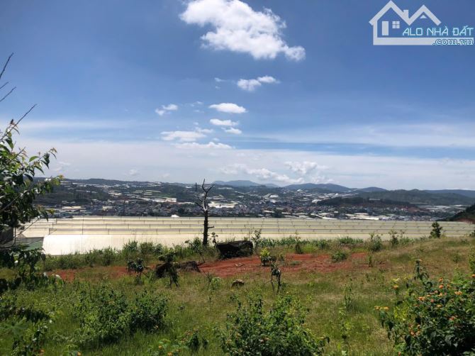 BÁN LÔ ĐẤT NẰM NGAY NÚI LANGBIANG, VIEW SIÊU ĐẸP, 2800M2. ĐÀ LẠT - 1