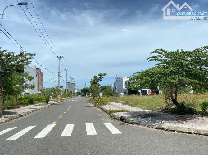 Bán góc 2mt đường Phan Hoan và Hối Kiểng 23 - khu Nam Hoà Xuân , Hoà Quý . - 1