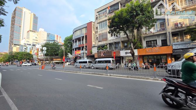 ⛩[6mx11m]⛩ Mặt tiền Nguyễn Cư Trinh Q.1❌Ngay ngã tư Cống Quỳnh & Nguyễn Cư Trinh - 1