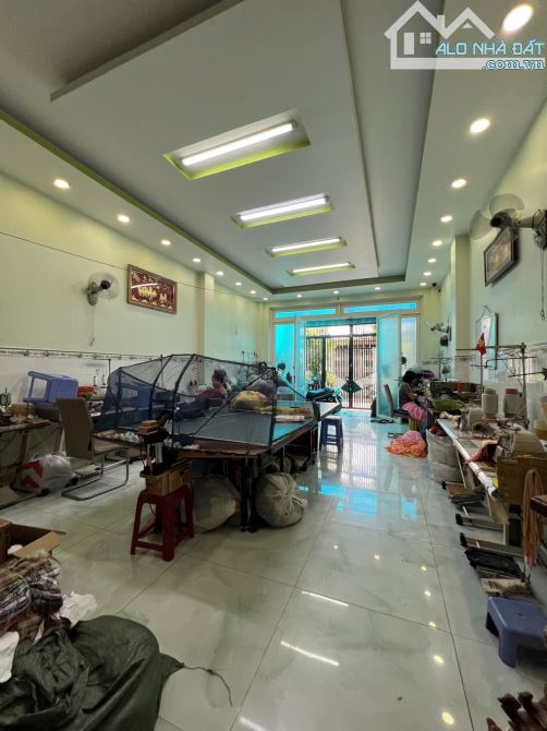 🏘️ LÊ TRỌNG TẤN TÂN PHÚ - NGANG 5.5 SIÊU HIẾM - 4T - 7PN - KIẾM KHÔNG RA CĂN THỨ 2 - GIÁ - 1