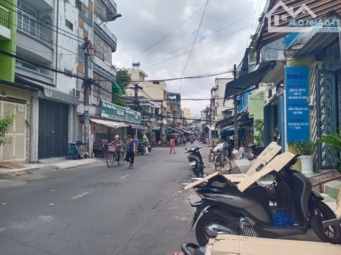 BÁN NHÀ MẶT TIỀN ĐƯỜNG LÊ THỊ BẠCH CÁT, P.13, QUẬN 11 -  9.2 TỶ