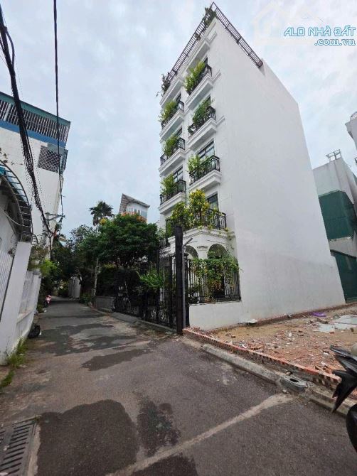 Bán đất mặt ngõ phố ngọc thụy Long Biên đường trước đất rộng ô tô tránh - 1