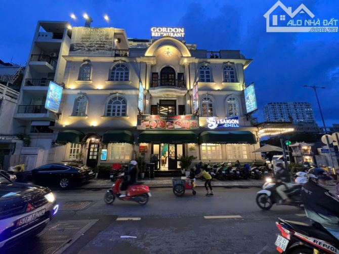 Bán Nhà Góc 2 MT Đường Trần Đình Xu Quận 1.DT:10x25m.Giá 120 Tỷ - 1
