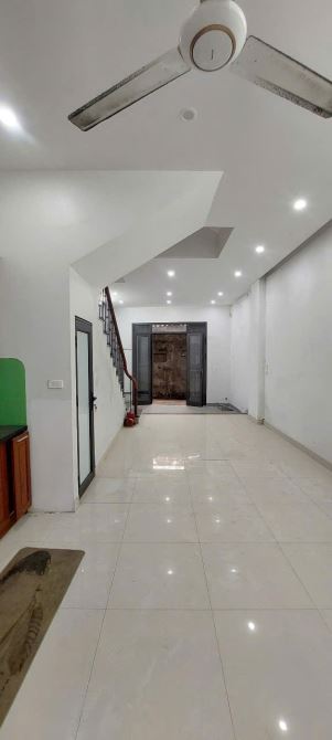 Cần Bán Gấp Căn Nhà Dân Xây Ở Lê Lợi,HĐ,Ngõ Thông,Ô Tô Đỗ Gần.Gía 8.9Tỷ Có TL - 1