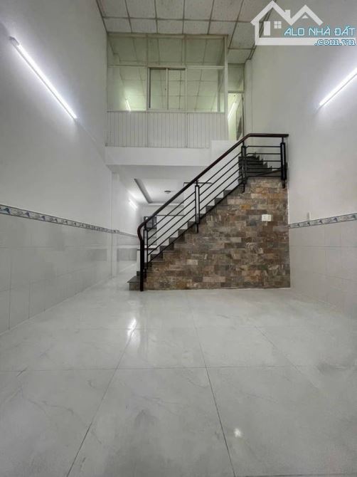 BÁN NHÀ VỊ TRÍ SIÊU ĐẸP – NGAY GÒ XOÀI, BÌNH TÂN,2 Tầng ,48m2 ,hẻm 6M ,CHỈ 4.78 TỶ - 1