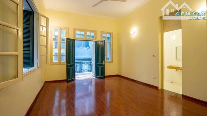 PHỐ TỨ LIÊN TÂY HỒ 13 TỶ DT 70M MT 4M 4T KINH DOANH GẦN PHỐ GIAO THÔNG THUẬN TIỆN - 1