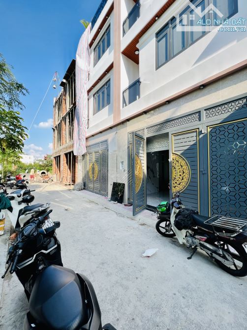 Nhà Mới Xây HXH Gần Aeon Tân Phú Khu Đồng Bộ 55m2 4 Tầng Giá Tốt 5,99 Tỷ SHR - 1
