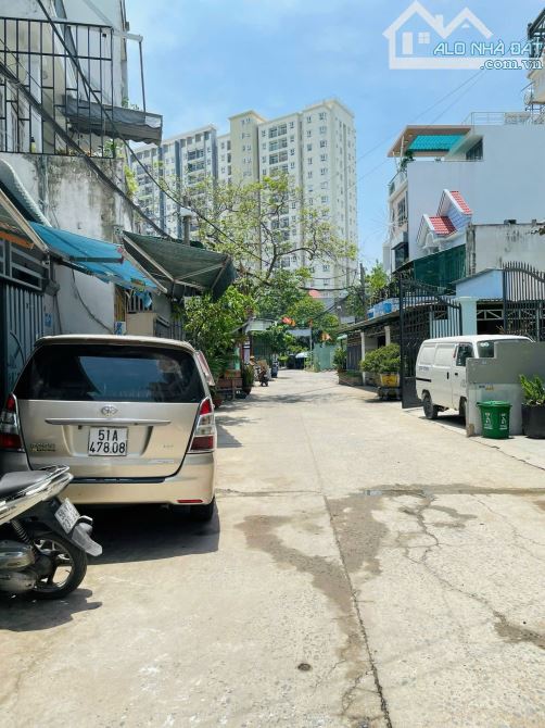 Căn nhà 2 lầu mới vào ở ngay gần nguyễn ảnh thủ Quận 12 - 1