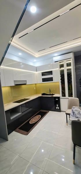 XE HƠI THÔNG - GẦN CV LÀNG HOA - 2 TẦNG - 48M2 ( 4 X 12) - 1