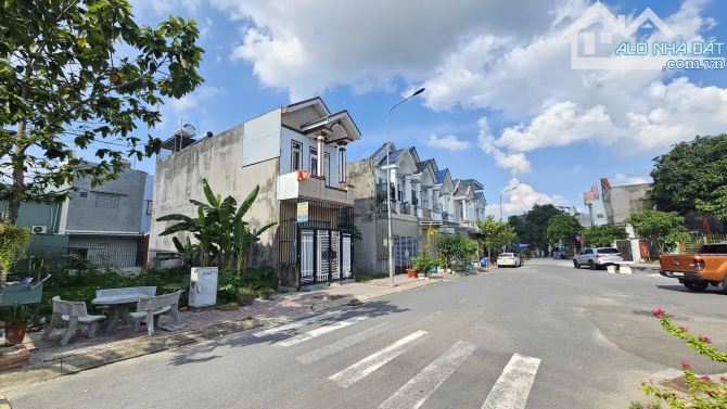 3,35Tỷ TL🔥Bán Nhà 1Lầu Đối Diện Công Viên_KDC Phú Hồng Thịnh 8, p.Bình Chuẩn, Tp.Thuận An - 1