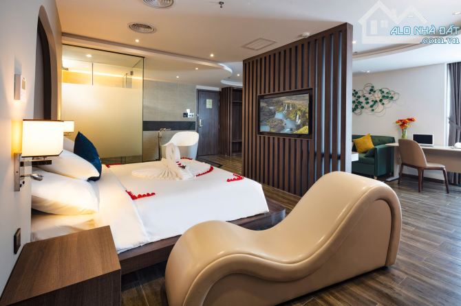 Cần chuyển nhượng khách sạn  với thiết kế SIÊU ĐẸP VÀ HIỆN ĐẠI tại TP Biển Nha Trang Diện - 1