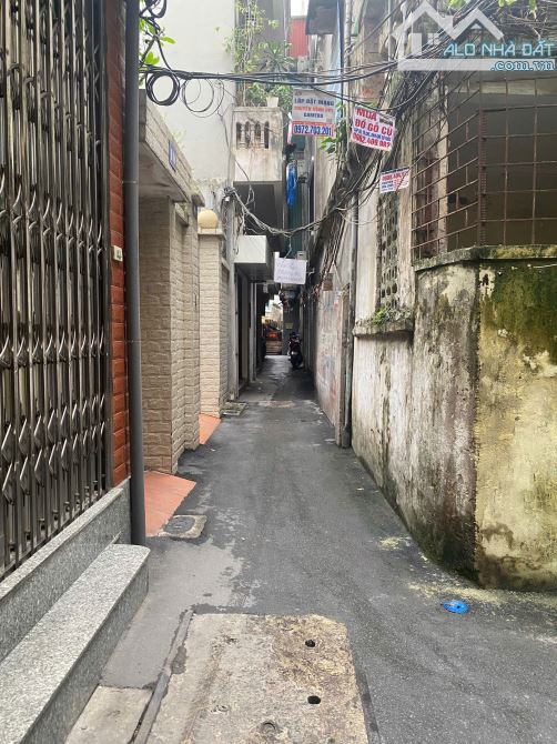 Nguyễn Lương Bằng - Ngõ ba gác quay xe - Gần ô tô - Lô góc 2 thoáng - Nhà dân xây chắc chắ - 1