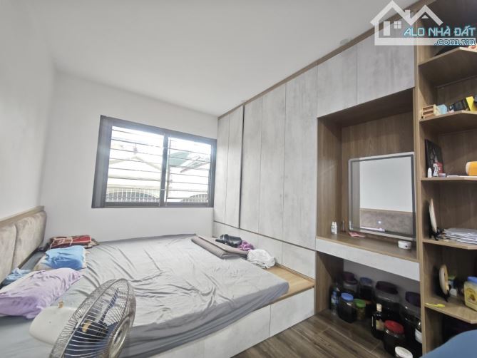 BÁN NHÀ TRẦN CUNG – GẦN BỆNH VIỆN E – Ô TÔ ĐỖ CỬA – 52M² – 7 TẦNG - 1