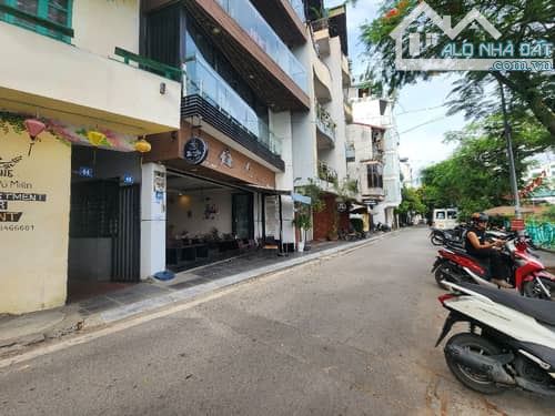 Bán đất Mặt Phố quận Tây Hồ 168m2, Mt 10,5m, giá 30 tỷ. - 1