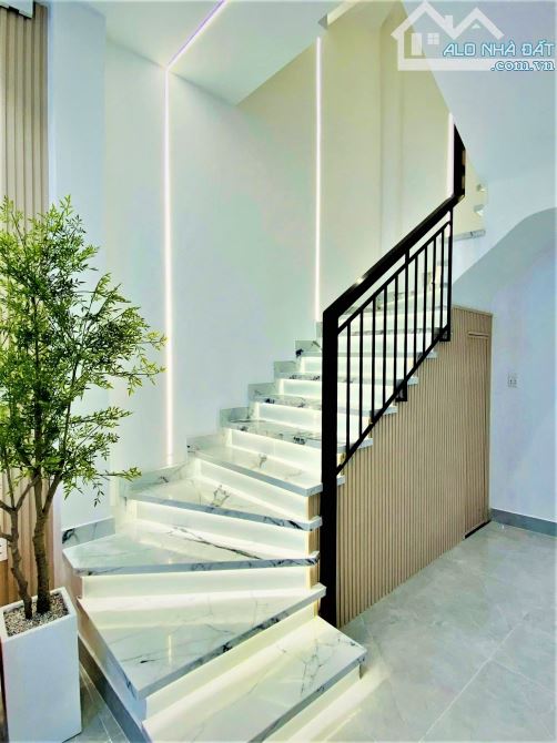 Nhà Gần #QUẬN_ỦY_NAM_TỪ_LIÊM. HƠN 7 TỶ, 35M/NỘI THẤT XỊN, Ở SƯỚNG, NGÕ NÔNG,GẦN Ô TÔ TRÁNH - 1