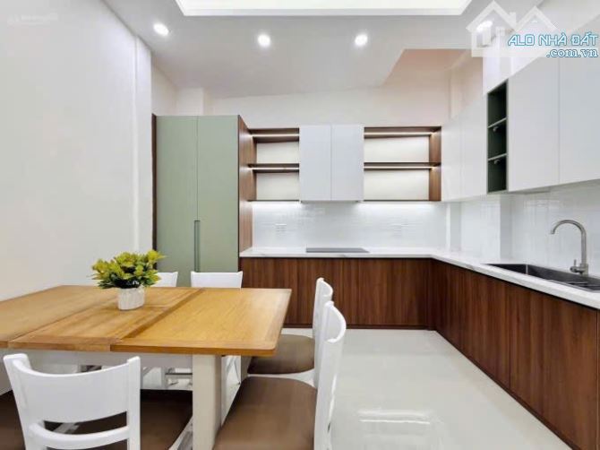 🧧 Sổ Hồng Trao Tay !! sở hữu ngay căn nhà đường Lê Minh Xuân - Tân Bình / Giá 3 Tỷ 560 - 1