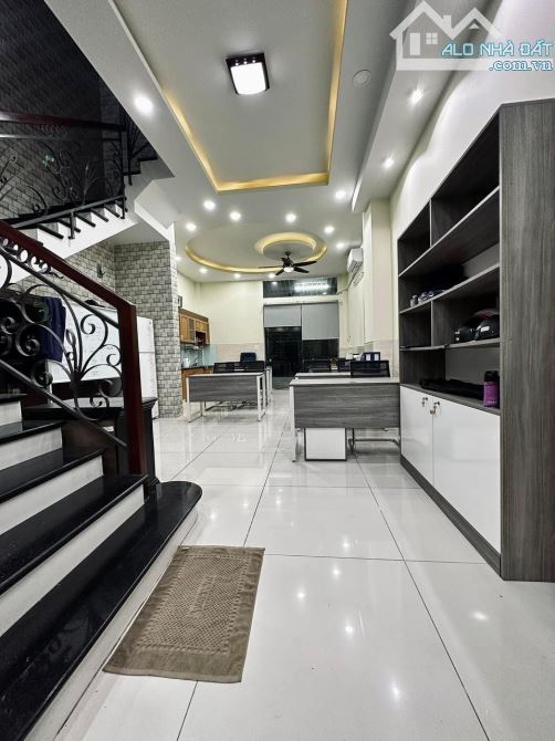 Bán nhà mặt phố Lê Trực - Hoàng Hoa Thám , Bình Thạnh, HCM, 5x18, 90m2, giá 10.2 tỷ TL - 1