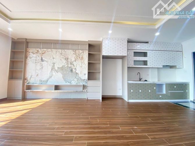 Đê La Thành, lô góc, ngõ oto thông kinh doanh, 50m2, 4 tầng chỉ 19.8 tỷ - 1