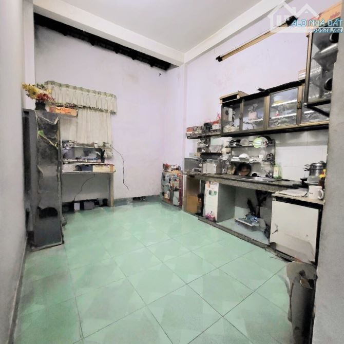 BÁN NHÀ 3 TẦNG LINH CHIỂU THỦ ĐỨC 54M2 -GẪN CÁC TRƯỜNG ĐẠI HỌC GIÁ 5.2 TỶ - 1