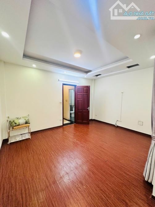 Nhà Dương Khuê - Cầu Giấy, 34m - 7,5 tỷ, gần ô tô, lô góc, ngõ nông. - 1