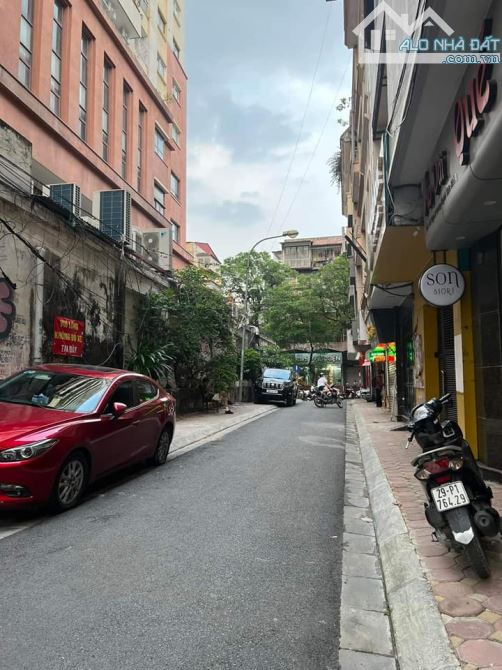 Bán Đất Phương Mai Đống Đa 90m2 có GPXD 8 tầng mặt ngõ ô tô tránh - 1