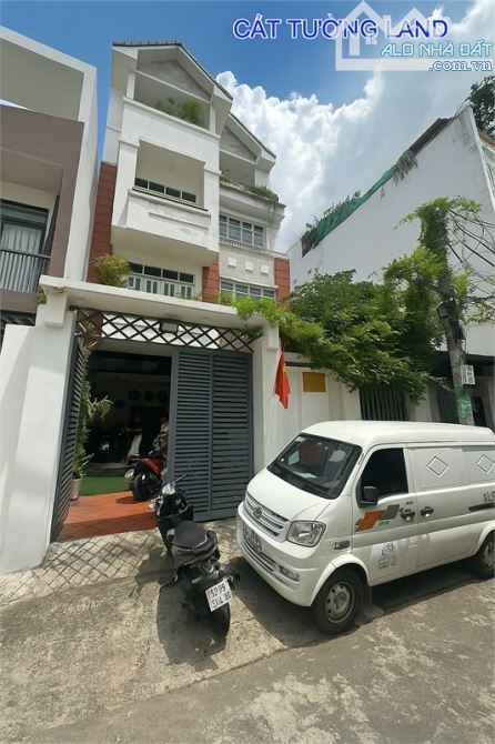 Bán Gấp! Biệt Thự ngay Chợ Tân Hương, Tân Phú – Giảm 2 tỷ, cơ hội vàng cho khách mua thật - 1