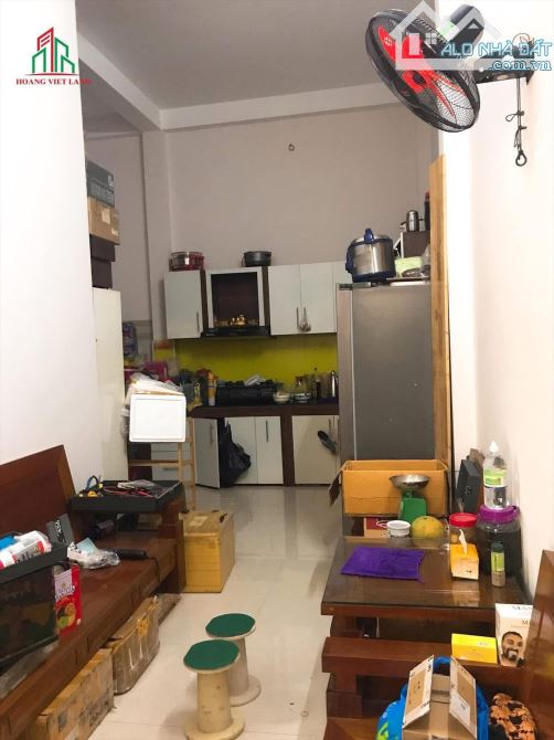 Bán căn nhà 1 trệt 1 lầu mặt tiền đường Phó Đức Chính Dt:6x16,53 (thổ cư 100%) hướng Đông - 1