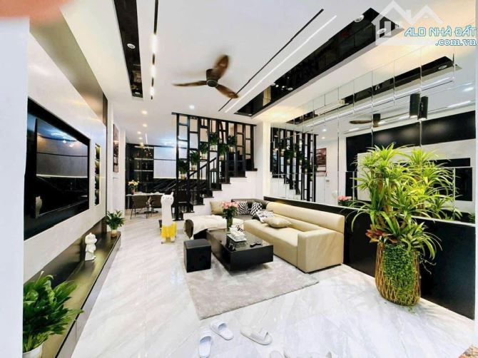 Bán nhà phố Phương Mai ô tô qua nhà kinh doanh, Dt 46m2, 4t, mt 4.1m. - 1