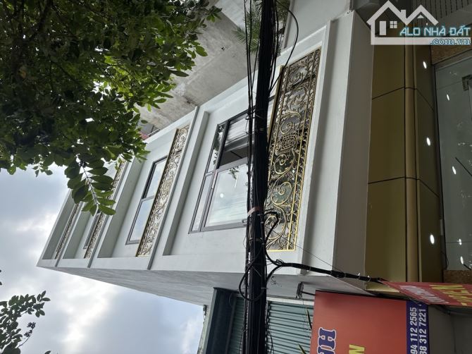MẶT PHỐ KIM GIANG - 45m2 - VỈA HÈ -Ô TO TRÁNH - KINH DOANH - 1