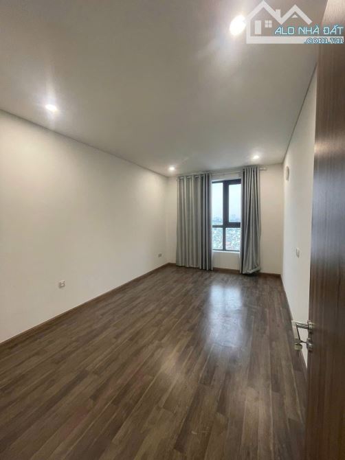 CHO THUÊ CĂN HỘ HÀ ĐÔ CENTROSA 3PN,110M2- FULL NỘI THẤT, CHỈ 24 TR - 1