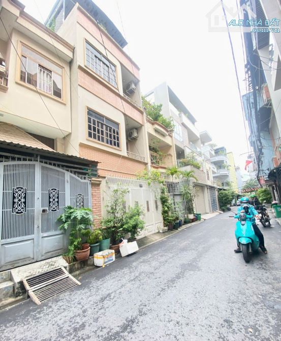 🧀 BÁN NHÀ HẺM XE HƠI TRƯỚC NHÀ - NGANG 5M - KHU NGUYỄN GIA TRÍ ( D2 ) - 15 TỶ - 1