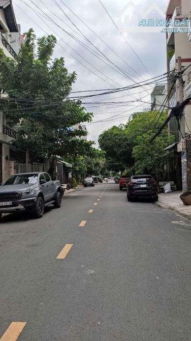 Bán nhà MT Quách Đình Bảo Tân Phú 4.6x19m lửng 3 lầu ST giá 18 tỷ TL (trang bị thang máy) - 1