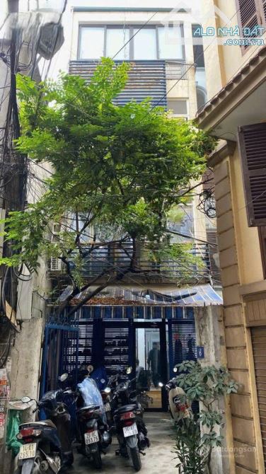 CHO THUÊ NHÀ RIÊNG TRẦN QUANG DIỆU – SÁT HOÀNG CẦU, Ô CHỢ DỪA – HÀ NỘI - 1