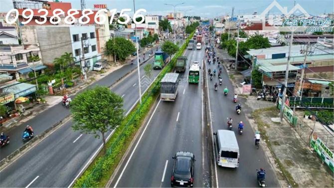 Bán nhà mặt tiền đường QL 22- Gần chợ Đầu Mối Nông Sản Hóc Môn. Diện tích 360 m2= Giá 26tỷ - 1
