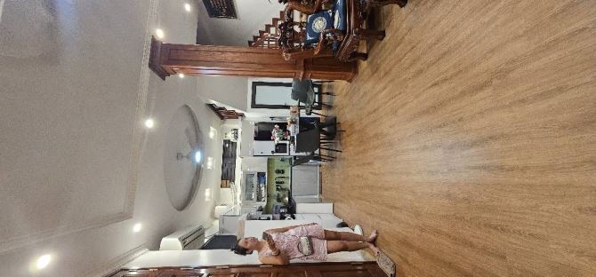 Nhà Dân Xây, gần Aeon Long Biên, ô tô đỗ cửa ngày đêm, DT 40m, giá hơn 5 tỷ - 1