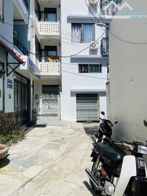 Bán cắt lỗ lô đất hẻm Nguyễn Thiện Thuật, lộc thọ nha trang 83m chỉ 11 tỉ - 1